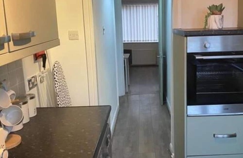 Gateshead Casa | Cheerful 3 bdrm ideal for contractors-own parking