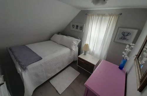 Cap Le Moine Casa | Renovated home with beautiful views of the sunset / dog friendly
