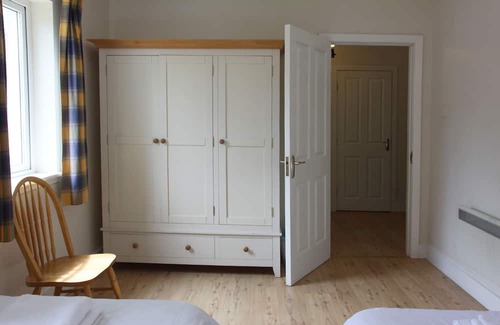 Carrick-on-Shannon Cabaña | Leitrim Quay - Riverside Cottage 1