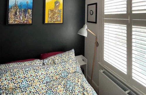 Shacklewell Apartamento | Snug 1BD Flat with Balcony - Stoke Newington