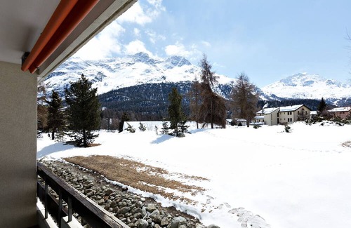 Champfer Apartamento | Cozy studio in Champfèr / St.Moritz (B4)