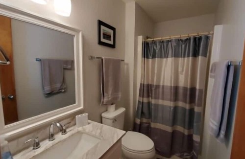 North Shore Casa | What A View, Wifi, ping pong, cloe to amenities