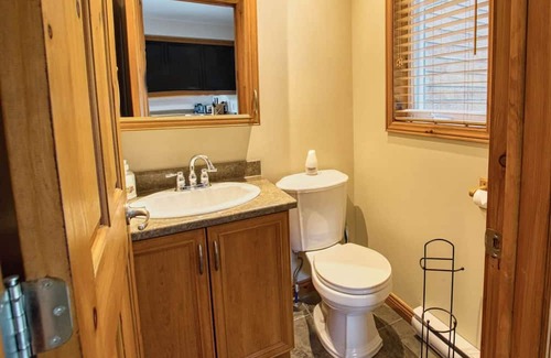 Petite-Riviere-Saint-Francois Chalet De Esquí | Le Chinook Chalet - Confort et Spa