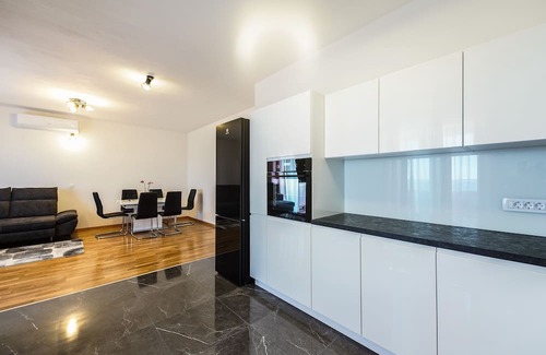 Privlaka Apartamento | Apartment KICO first row to the SEA!