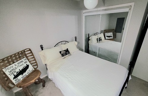 Eudora Apartamento | Sweet Spot ! Especially if your traveling with a dog or big vehicles
