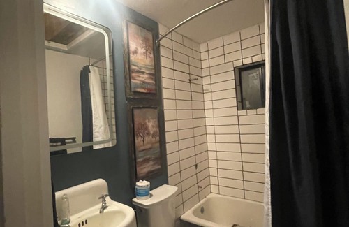 Lyon County Casa | Owen’s Oasis with laundry gym massage and lounge