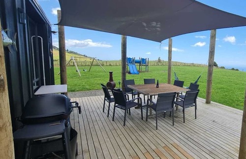 Helena Bay Casa | Beautiful views in a quiet country side, 5 mins to the beach.