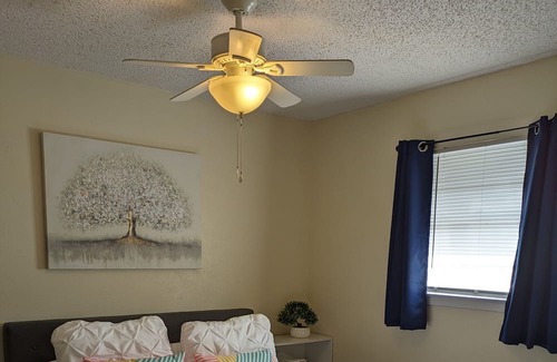 Copperas Cove Apartamento | 1 BR APT w/Kitchen, Sleeps Four! Ideal for PCSing In or Out. No extra fees