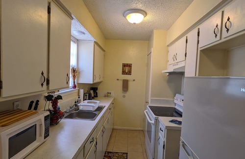 Copperas Cove Apartamento | 1 BR APT w/Kitchen, Sleeps Four! Ideal for PCSing In or Out. No extra fees