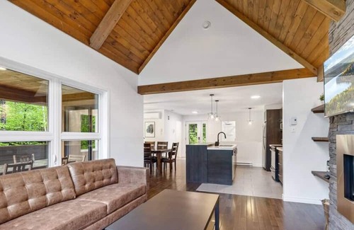 Petite-Riviere-Saint-Francois Chalet De Esquí | The Bear of Charlevoix