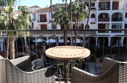 Orihuela Costa Apartamento | 1 Bed Apt on Villamartin Plaza, Views Inside The Plaza!!!