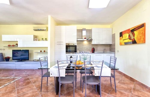 La Pietraia Casa | Alghero, Villa Mistral for 7 People With a Large Veranda