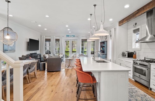 Seacrest Beach Casa | Mar y Arena, Seacrest stunner on nature trail; walk to Rosemary Beach. 4 bikes
