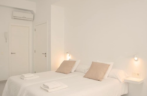 Santa Cruz de Tenerife Apartamento | 30m2 distributed in cozy open and bright spaces.