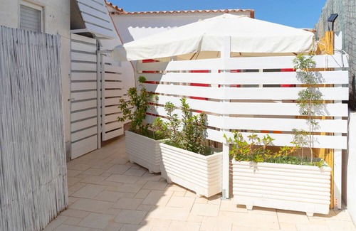 Procida Cama Y Desayuno | OPEN SPACE PROCIDA 5 minutes from the beaches