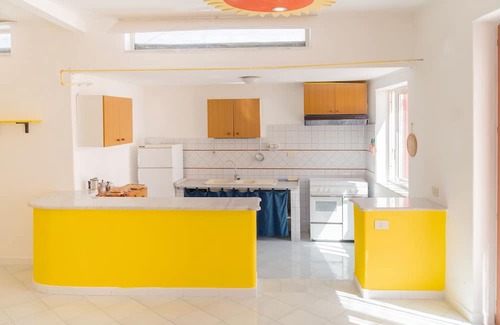 Procida Cama Y Desayuno | OPEN SPACE PROCIDA 5 minutes from the beaches