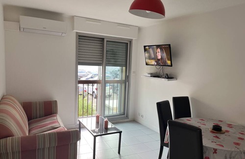 Cros-de-Cagnes Apartamento | SUBLIME 3P APARTMENT 200 M FROM THE BEACH