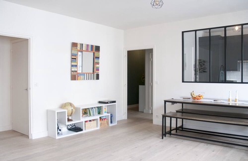 Clichy Apartamento | Spacious And Bright Apt Located In Clichy!
