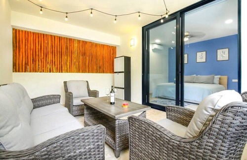 Akumal Apartamento | Paradise Getaway 2BR Condo in Akumal ANAH Village
