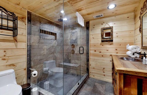 Boulder Bay Cabina | Top Notch Lodge #2056 by Big Bear Vacations
