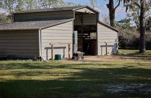 Homosassa Cabina | Pleasant Days Lodging Southwest Cottage