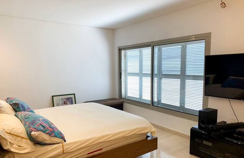 Zouk El Kharab Apartamento | Sea &Sky Apartment Dbayeh
