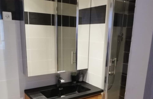 Villeneuve-sur-Vere Apartamento | cozy little nest