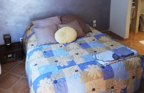 Villeneuve-sur-Vere Apartamento | cozy little nest