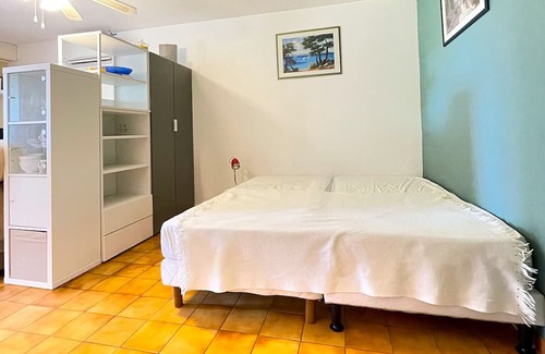 Frejus Plage Apartamento | Nice Studio With Balcony Near The Beach