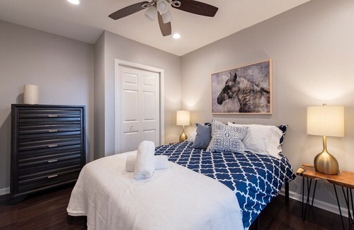 Highlands Casa | 4BR King Highlands Mint Julep House; Outdoor Tub