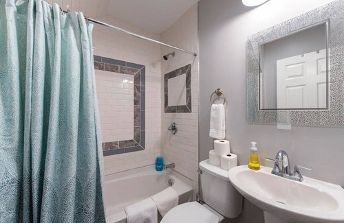 Highlands Casa | 4BR King Highlands Mint Julep House; Outdoor Tub