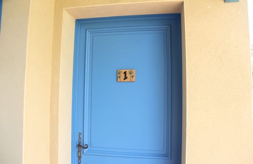 Eauze Casa | Gîte Papyrus 2 Pers - Piscine, Confort & Nature - Au Petit Bernerot