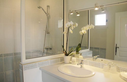 Eauze Apartamento | Gîte de Bodhi 2 pers - Swimming pool, comfort & Nature - Au Petit Bernerot