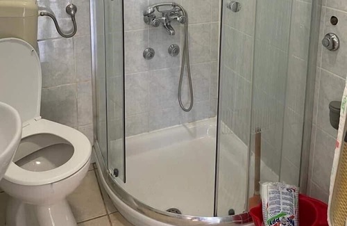 Milcetici Apartamento | Apartment Pape *** with terrace