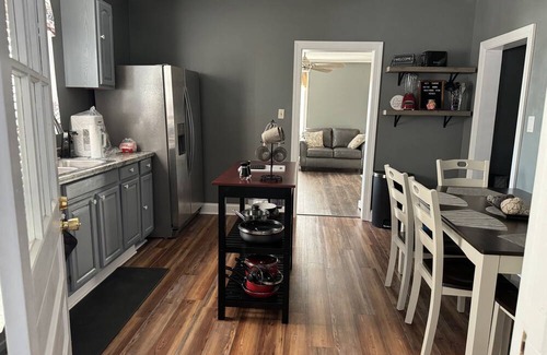 Danville Casa | Danville VA cozy DanRiver Mill Home, walking distance to Casino