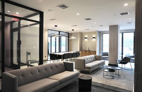 Port Morris Casa | Chic Double Queen Suite | Mott Haven Manhattan NYC | Hotel Amenities
