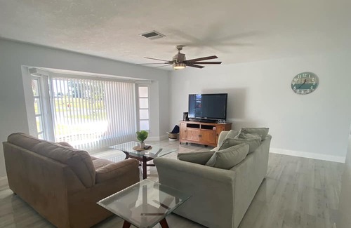 Oakland Hills Casa | Spacious Ocean Cove House On the Golf Course *HEATED POOL*