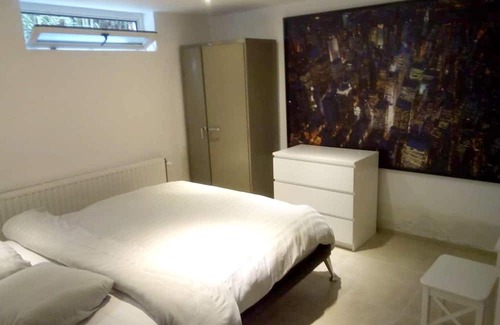Waterloo Apartamento | Homerez - Nice apartement for 4 ppl. with jacuzzi at Waterloo