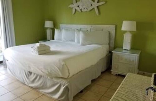 Treasure Beach Village Casa | Private Pool, 3 bed/2.5 bath, SGI Plantation, Pet Friendly