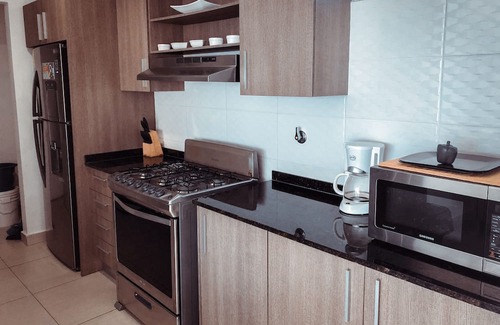 Playa Blanca Apartamento | LUXURY GIANT POOL APARTMENT