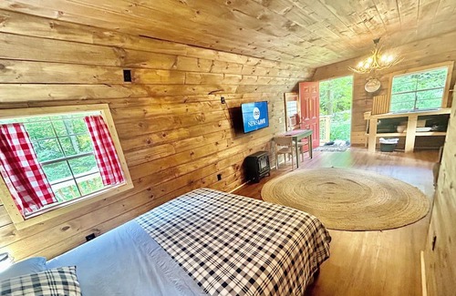 Sevierville Cabina | Wood Cabin in the Smoky Mountains