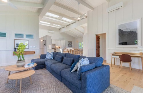 Wainiha Casa | Modern Beachfront Estate near Tunnels, Sleeps 12