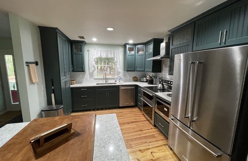 Melrose on the Beach Casa | Single Family Home, Golf Cart Included & Land trans Round Trip! Pool Open!