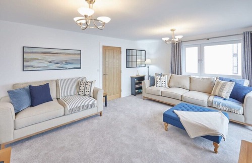 Whitley Bay Casa | Host & Stay | 3 Queens Court