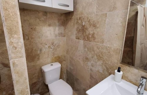 Saint-Guilhem-le-Desert Apartamento | Homerez - Beautiful appartement for 4 ppl. at Saint-Guilhem-le-Désert