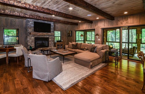 Blue Ridge Casa | Fly Fish, Tube & Relax on The Toccoa River-Aska Adventure- 10 Mins from Dwntn BR