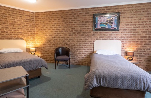 Eildon Casa | Eildon Parkview Motor Inn. Room 1