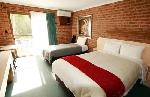 Eildon Casa | Eildon Parkview Motor Inn. Room 11
