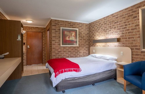 Eildon Casa | Eildon Parkview Motor Inn. Room 12