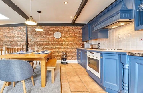 South Charlton Apartamento | Host & Stay | The Burrow